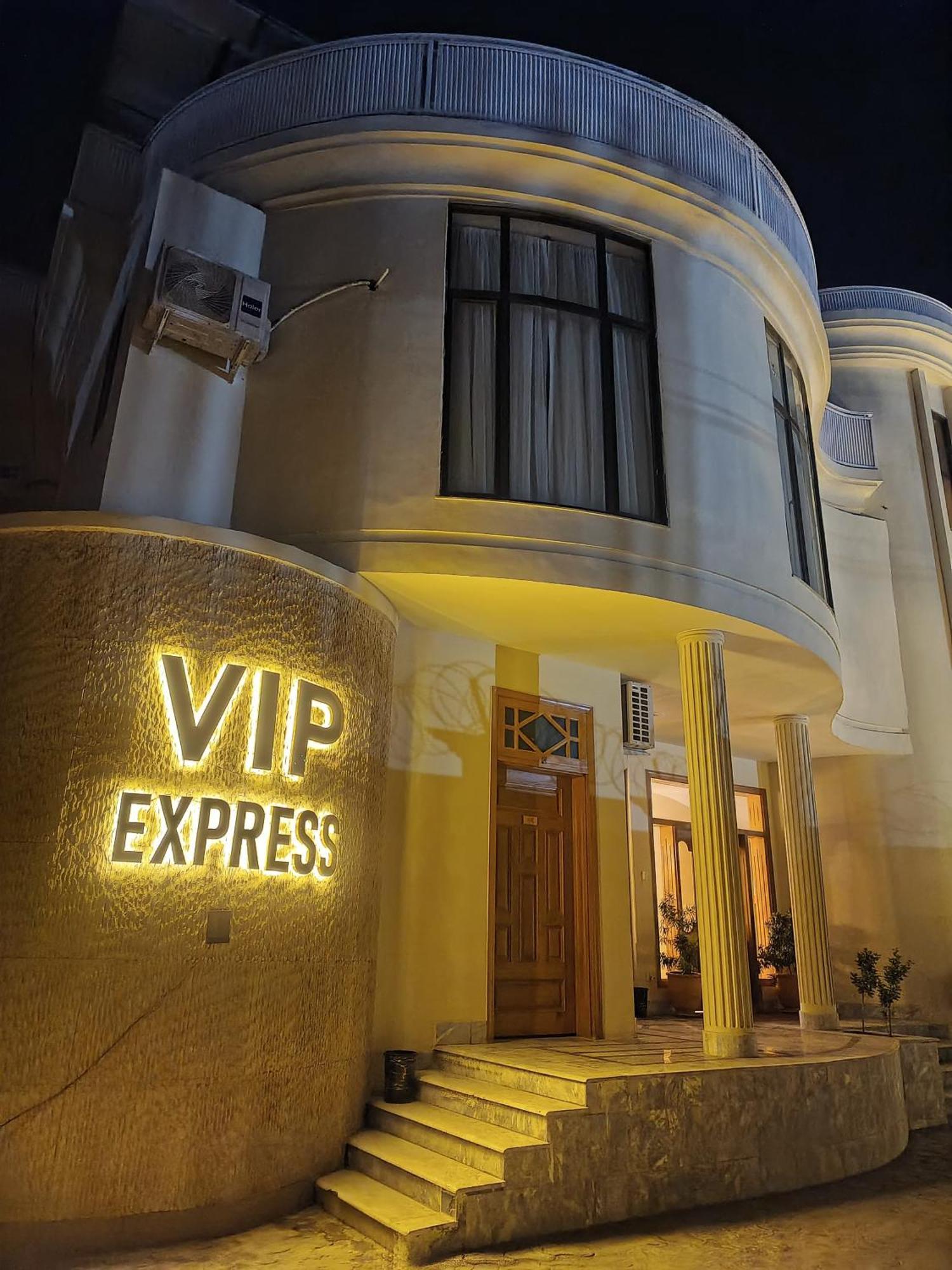 Hotel Vip Express Peschawar Exterior foto
